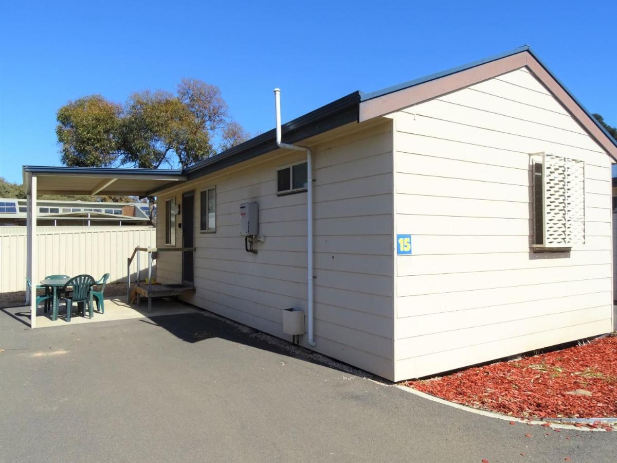 Moonta Bay Cabins Motel Port Moonta Esterno foto