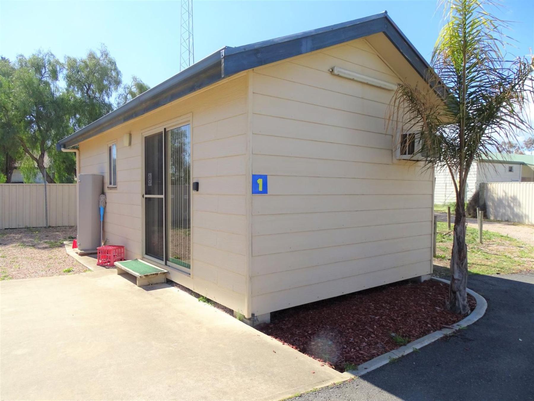 Moonta Bay Cabins Motel Port Moonta Esterno foto